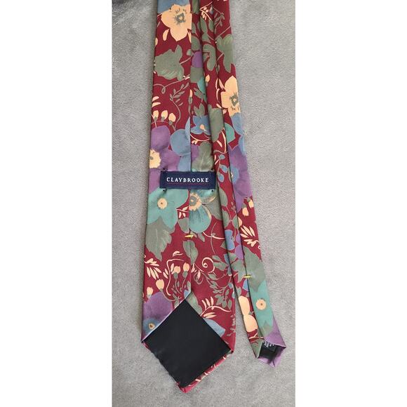 Claybrooke Red Multicolor 100% Silk Floral Tie Made in USA - Picture 2 of 3